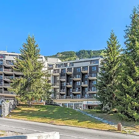 Pierre & La Foret Hotel