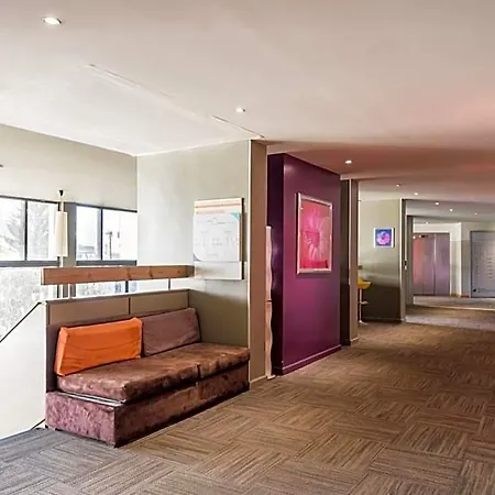Pierre & La Foret Hotel