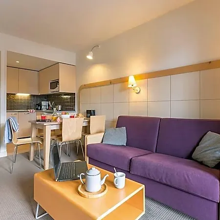 Pierre & La Foret Hotel